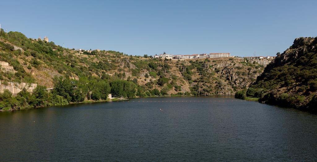 Hotel Parador Santa Catarina 米兰达·杜·杜罗 外观 照片
